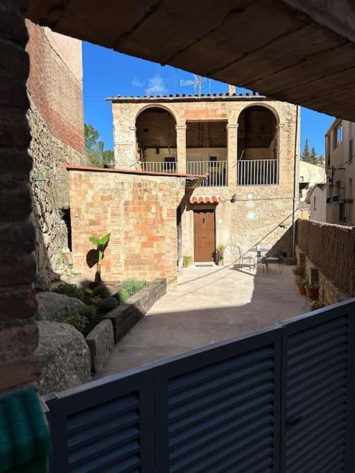 Habitacion Roca Foradada En Casa Cami De Les Aiguees Monistrol De Montserrat Exterior foto